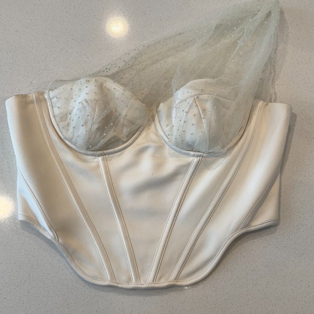 House of CB white shoulder corset - Picture 2 of 2